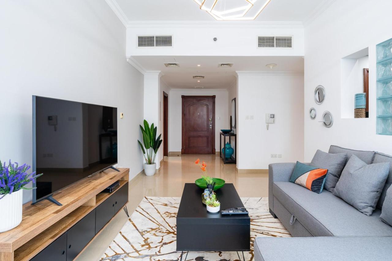 Close To Metro - Perfect For Groups Apartment