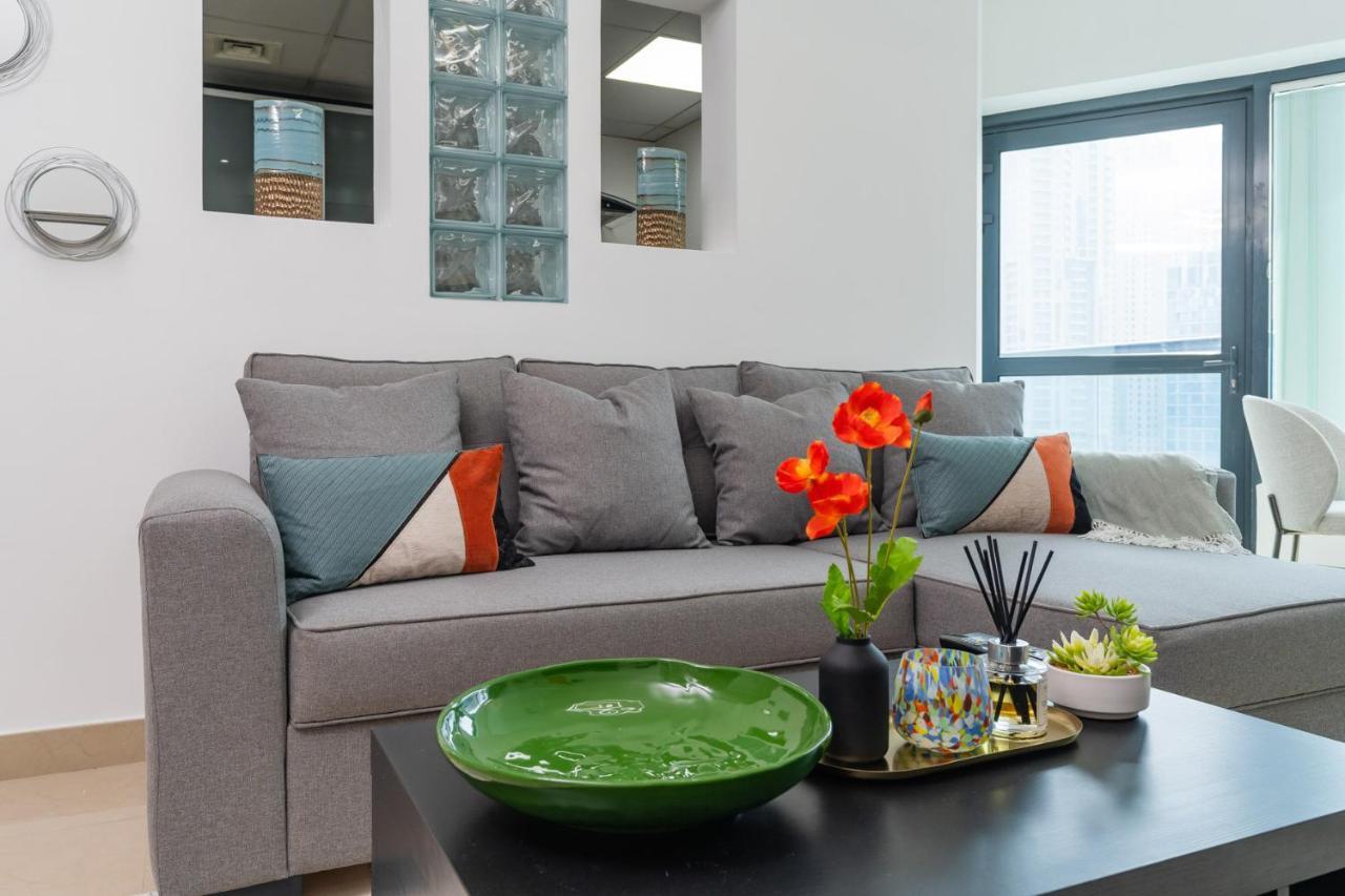 Close To Metro - Perfect For Groups